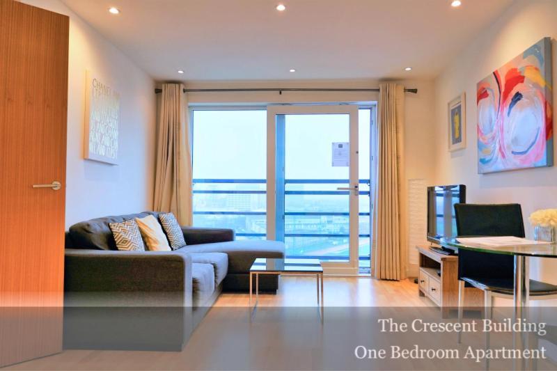 Gunwharf Quays Apartments Portsmouth Bagian luar foto